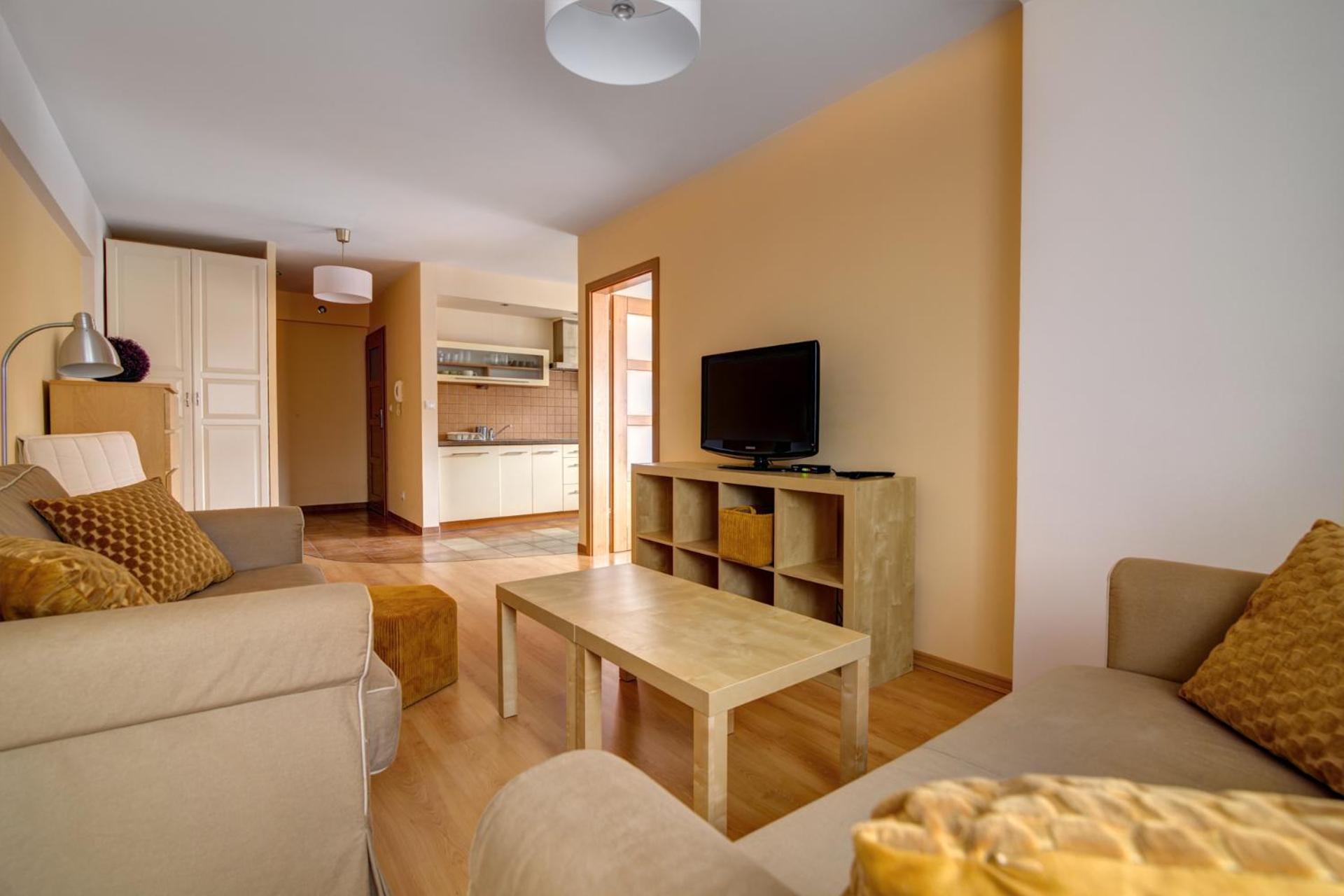 Aparthotel City Center Apartments Криница-Здруй Екстериор снимка